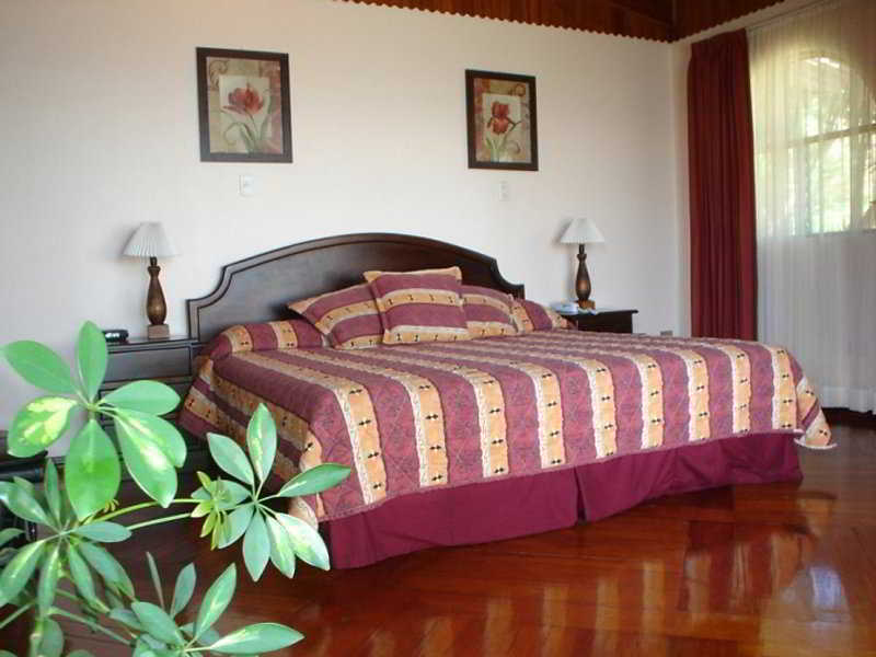 La Catalina Hotel & Suites Santa Barbara de Heredia Dış mekan fotoğraf